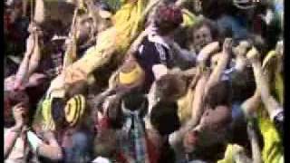 Scottish Fans invade the Wembley pitch after Beating England in 1977 [upl. by Neelrahs]