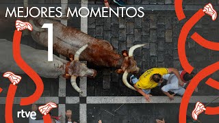 MEJORES MOMENTOS del primer encierro de San Fermín 2022  Toros de Joaquín Núñez del Cuvillo [upl. by Aldwin]