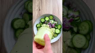 Gurkensalat mit KräuterJoghurtDressing Rezept  vegan  4 Portionen  Salatschwester [upl. by Pubilis]