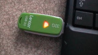 Lexar 32GB S33 USB drive unboxing and review [upl. by Yeldua]