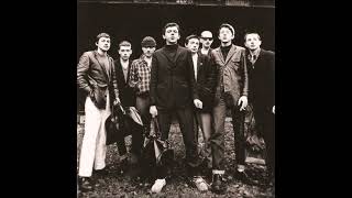 Dexys Midnight Runners Thankfully Not Living In Yorkshire It Doesnt Apply [upl. by Gemmell]