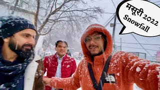 Mussoorie 2022 ki ultimate SNOWFALL 😍 Suyash Aswal Vlogs [upl. by Attegroeg]