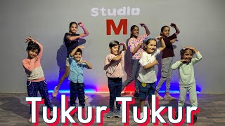 Tukur Tukur  Dilwale  Shah Rukh Khan  Kajol  Varun  Kriti  Studio M Dance Choreography [upl. by Nytsyrk676]