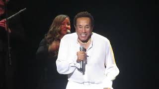 Smokey Robinson  quotTheTears Of A Clownquot  Basie Red Bank NJ  11824 [upl. by Ailalue]