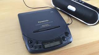 Panasonic PORTABLE CD PLAYER SLS330 [upl. by Chastity987]