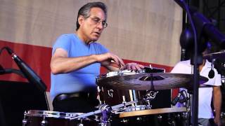 2 AGOSTO 2013 Max Weinberg al soundcheck [upl. by Neeham]