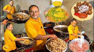 Bhubaneswar Famous Panda Bhaina Ka Odia Style Chicken Pakoda Making Rs 50 Only l Odisha Food Tour [upl. by Chelsy565]