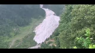 This is crazy 😲 Huge snow flood in the Himalayas in Nepal 😮😲😲 [upl. by Ynafetse]