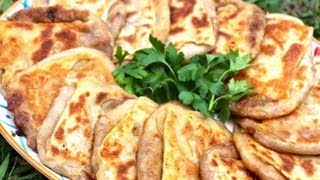 Recette de Msemen farcis à la graisse de moutonملوي بالشحمة Stuffed Msemen with Lamb Fat [upl. by Auqeenwahs]