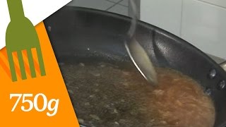 Techniques culinaires  sauter et déglacer une sauce  750g [upl. by Anirol]