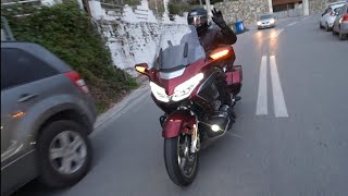 οδήγησα την HONDA GOLDWING 1800cc του Παύλου [upl. by Tybald999]