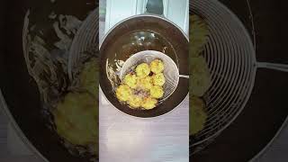 Maggi Pakoras Recipe  Noodles Pakoras Recipe  Quick and Easy Vegetable Noodles Pakoras Recipe [upl. by Enitsyrhc421]