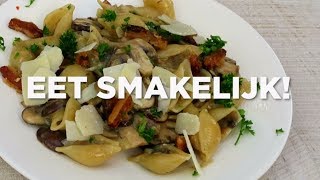 Recept  Pasta à la carbonara met champignons [upl. by Nylesaj952]