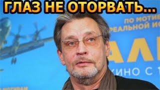 Редкие фото ВЫГЛЯДИТ МОЛОЖЕ СЫНА Александр Домогаров впервые показал молодую жену [upl. by Rexer]