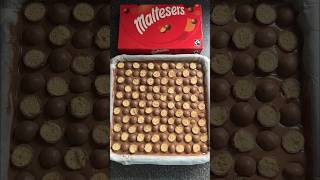 Malteser Millionaires 😍 maltesers millionaires chocolate caramel tasty yummy baking [upl. by Leon]