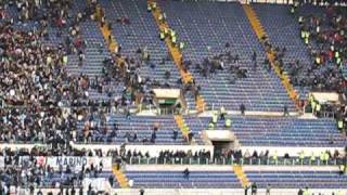 Scontri ultras fuori stadio violentissimi lazio roma 12 amatoriale [upl. by Gnas]