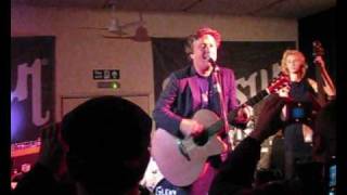 Glenn Tilbrook and the Fluffers perform quotBest of Timesquot [upl. by Serene]