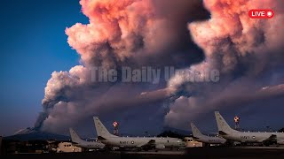 Horrible Today Etna Volcano Explosion in Italy Threatens people in Sicily [upl. by Menell]