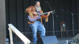 Gene Hummel performing quotWaymores Bluesquot by Waylon Jennings [upl. by Arrac974]