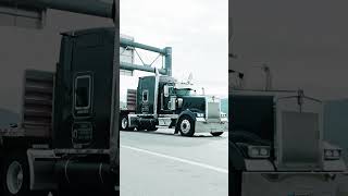 Love doin rollers shorts peterbilt379 kenworthw900 rollers [upl. by Haerr]