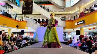 Fashion Show Hijab  Fashion Show Busana Muslim  Fashion Show Sekolah Model [upl. by Clementia]