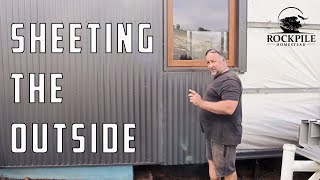 Starting the external Colorbond cladding  Couple build off grid house [upl. by Dust596]