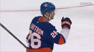 Oliver Wahlstrom scores a goal against the New Jersey Devils [upl. by Hiltner]