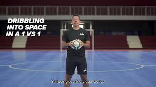 Sendas Futsal Coaching Course Dribbiling [upl. by Aihsital692]