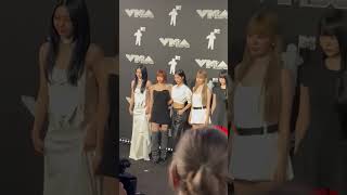 LE SSERAFIM Poses for Photos at the 2024 MTV Video Music Awards Red Carpet [upl. by Perr]