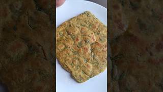 मेथि का पराठा रेसिपी। desi paratha recipe Tasty recipe😋❤😱👌🏻recipe shorts paratha [upl. by Levinson]