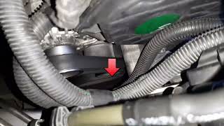 BE CAREFUL of the NOISE of the alternator belt its TENSIONER is starting to fail and may come loose [upl. by Atsirc]