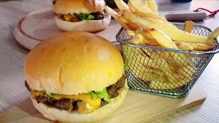 BURGER 🍔 fait MAISON pain extra MOELLEUX  recette facile et rapide [upl. by Azral]