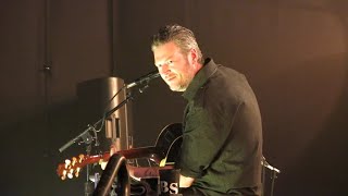 Blake Shelton  Sangria Acoustic  Live VIP Experience Lincoln 2016 [upl. by Kohl]