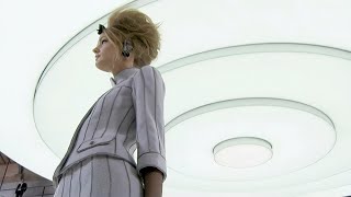 Chanel  Haute Couture Fall Winter 20052006  Paris Fashion Week [upl. by Sidonnie]