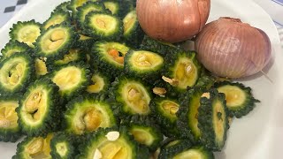 How to make Bitter Gourd Recipe Karela ki Sabzi Recipe کریلے پیاز کی سبزی [upl. by Arny496]