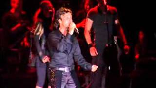 Tarkan in Azerbajain FULL Performance [upl. by Collette738]