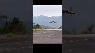 2 warbirds Landing  HSDJETs M2000 Thrust Vector Turbine Jet rcturbine hsdjets rcjet rcwarbird [upl. by Srevart803]