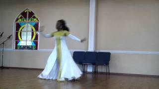 Alabaster box Cece Winans Praise dance [upl. by Aehtna]