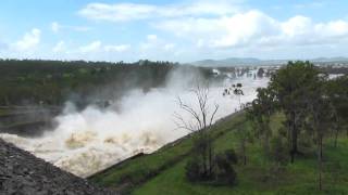 Wivenhoe Dam Flood Release 13012011 [upl. by Zerelda]