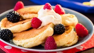 Pancakes soffici  una ricetta deliziosa ed estremamente semplice da preparare  SaporitoTV [upl. by Althee]