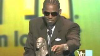 R KELLY HONORED BY STEVIE WONDER [upl. by Lytle610]