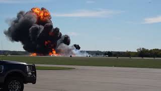 Bell P63 Kingcobra collides with Boeing B17 Flying Fortress at Wings Over Dallas Airshow [upl. by Esadnac]