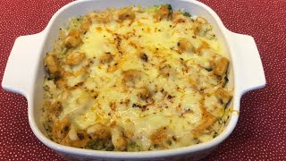 Cheesy Baked Rice  Chicken and Broccoli Baked rice  Cheesy Chichen Baked Rice  Cheesy Rice [upl. by Beutner744]