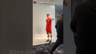 Neco Williams makes fun of his Teammates at the Photoshooting 🤣  Instagram Storie  260321 HD [upl. by Nirtiac730]