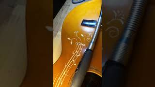 Perzonaliza tu Guitarra 🎸 acústica con Dremel [upl. by Lener]