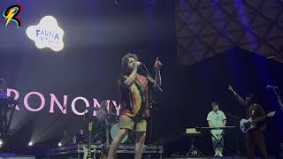 Metronomy  Full Show Fauna Primavera Santiago  December 2022 [upl. by Corine]