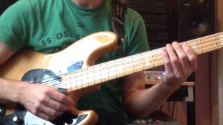 Mark King  Slap Bass lesson  Must know muting technique [upl. by Ivie156]