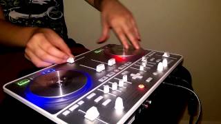 Vestax Spin Scratching [upl. by Ninnetta]