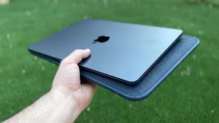 The BEST way to protect your 13inch MacBook ICON Sleeve by Incase Review [upl. by Ahseiyk134]