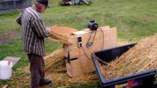 Small Scale Grain Threshing Machine 1  3 [upl. by Yhotmit]